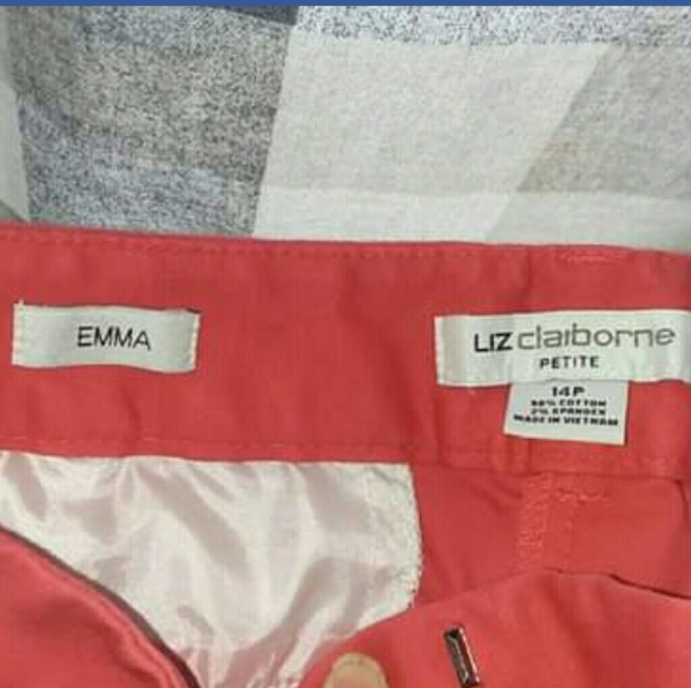 Pink Capris - Picture 3 of 4